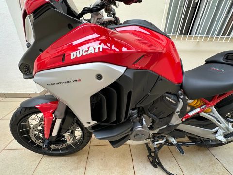 DUCATI MULTISTRADA V4S 2023 9900 km