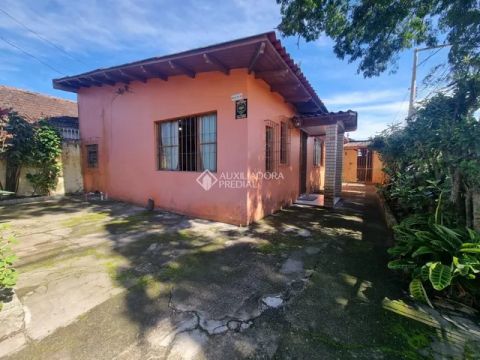 Casa à venda em Guaíba, Colina