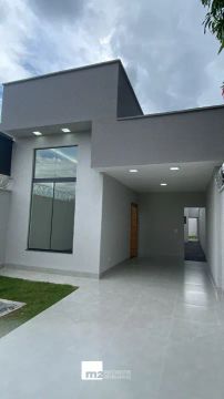 Casa no Setor Itaipu com 3 quartos