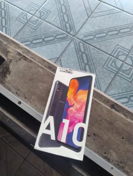 Samsung Galaxy A10 