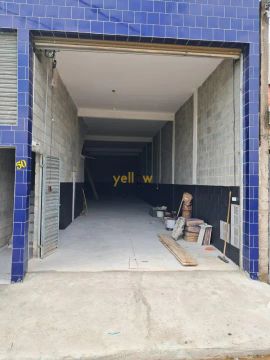 Salão para Locação em Jardim Presidente Dutra - 130m²