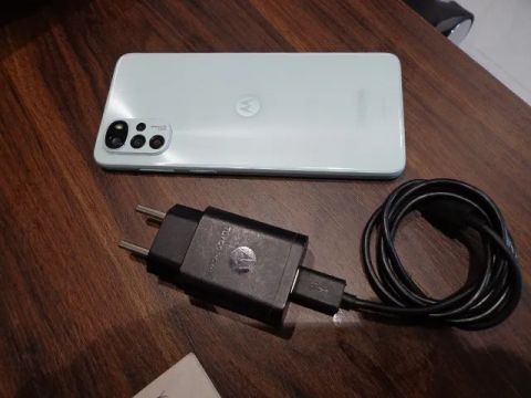 Vendo celular Motorola moto g22 super conservado