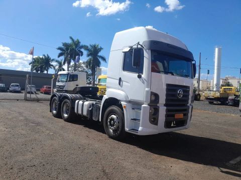 Volkswagen 25.420 Constellation 6x2 2p (Diesel)(E5) 2019/2020 VAMOS SEMINOVOS Uberlândia