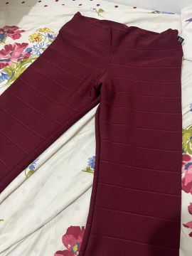 Calça flare social vinho 
