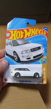 Carrinho Hot Wheels Audi Avant RS2 1994 - Edição Limitada