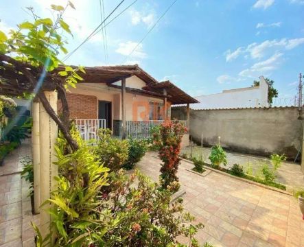 CASA | 3 QUARTOS | 2 VAGAS | BAIRRO CELSO MACHADO - R$ 650.000,00