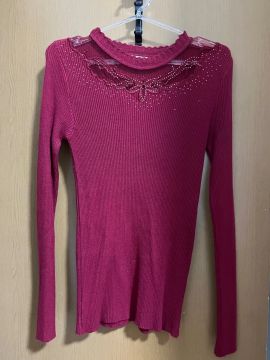 Blusa cor vinho com Detalhes