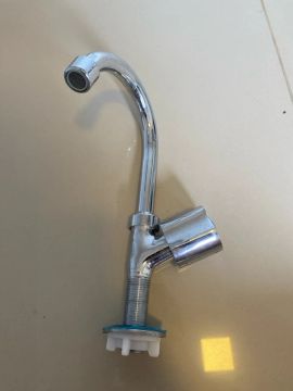 Torneira de Mesa/Bancada para Cozinha e Banheiro