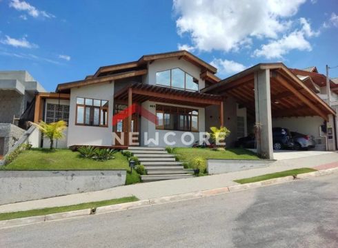 Casa de condomínio em Rua Piquete - Condomínio Residencial Mantiqueira - São José dos Camp
