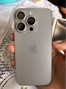 iPhone 15 pro 256GB