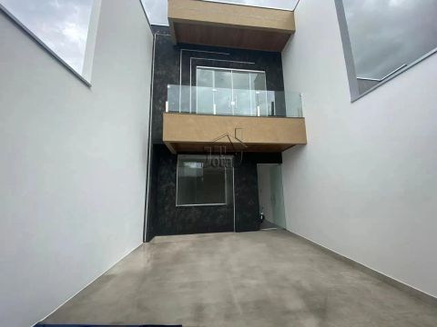 Casa de  116 m² com 2 quartos(st) no bairro Kennedy - Governador Valadares - MG
