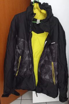 Jaqueta e Calça impermeáveis próprias para neve e Ski/Snow, tam GG