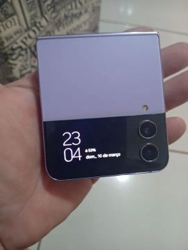 Celular dobráve Samsung z4 flip