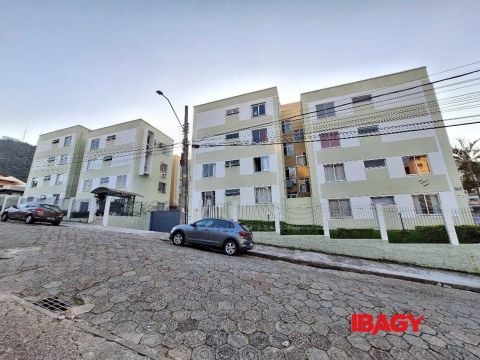 Excelente Apartamento 3 dormitório(s) em Trindade - Florianópolis