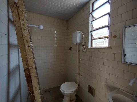 Ótimo preço, casa em vila, Cascadura.