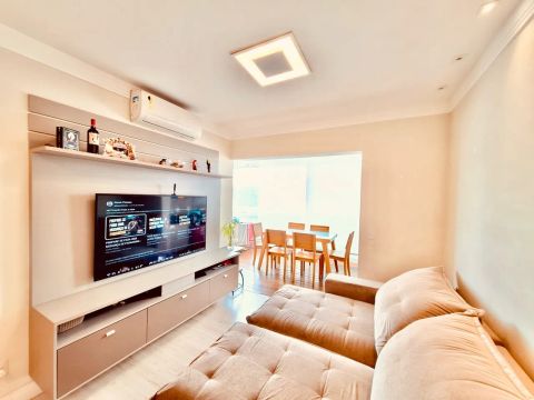 Aluguel de Apartamento Mobiliado com Varanda e Churrasqueira