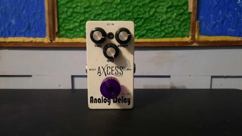 Pedal de Delay Analógico Axcess DL-103