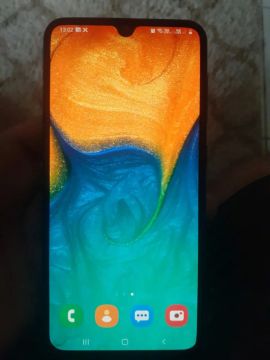 Samsung Galaxy A30 