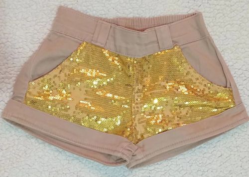 Shorts Jeans Dourado com Paetês - Tamanho 4
