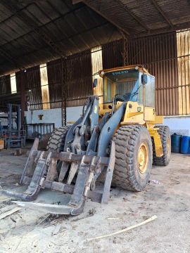 Volvo L90