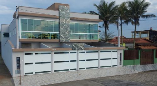 Casa de frente pra praia, Gaivota,  Itanhaém sp. 5 suítes tel 13- * 
