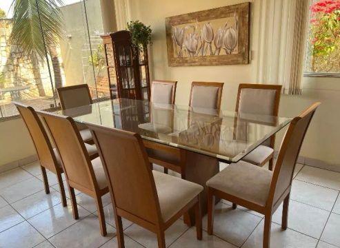 Mesa de Jantar com 8 cadeiras madeira maciça- Móveis Brazão 