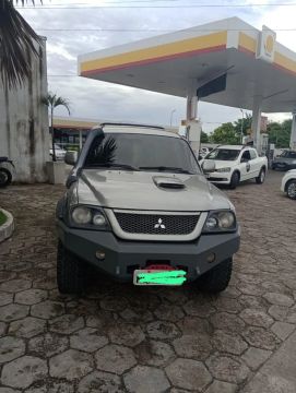 L200 outdoor 2.5 turbo diesel 2010