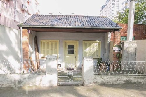 Casa à venda em Mont'serrat com 81 m², 2 quartos