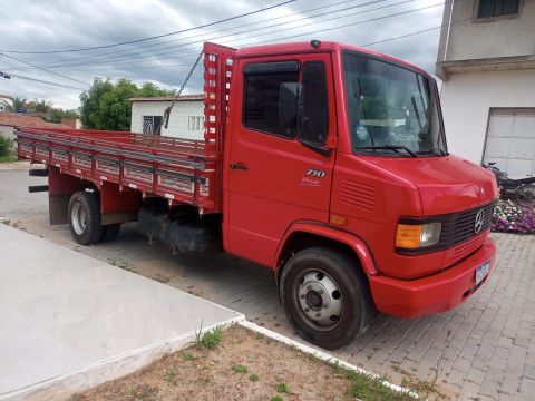 Mercedinha 710 plus