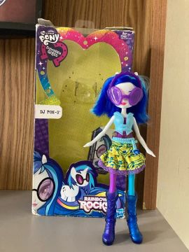 BONECA MY LITTLE PONY - EQUESTRIA GIRLS - DJ 