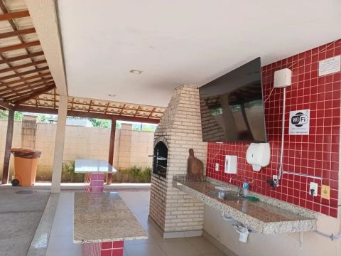 Vendo Apto 2 Qts com suite, Mar da Georgia, São José do Barreto - Macaé - RJ