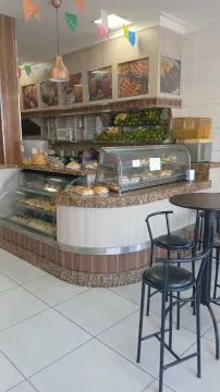 Ponto comercial para venda possui 300 metros quadrados em Engomadeira - Salvador - BA