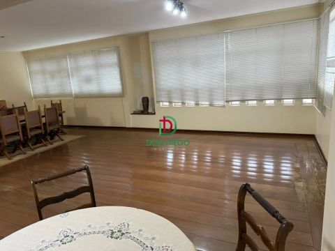 Apartamento Central com 352m2 e otima localização - Londrina - PR