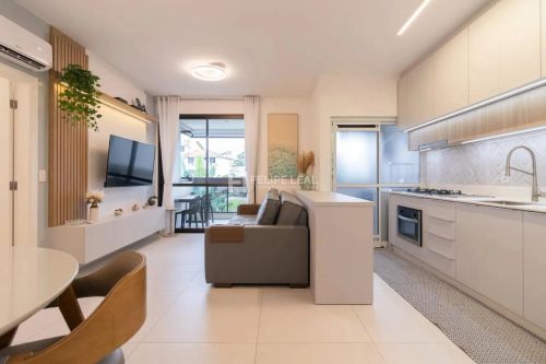 Apartamento em Cachoeira do Bom Jesus - Florianópolis