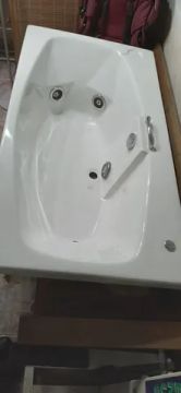 Banheira hidro jacuzzi