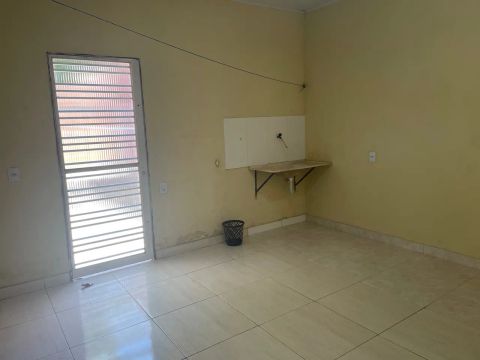 Alugo apartamento no cinturão verde
