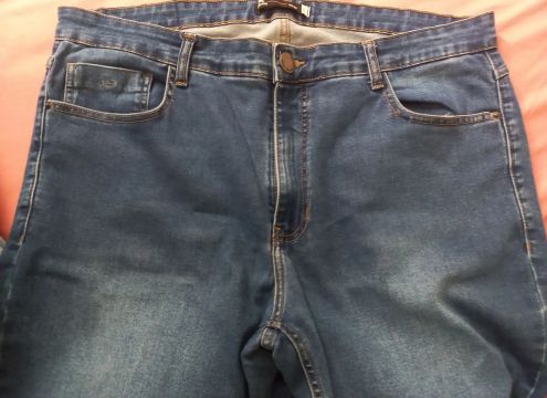 Calça jeans masculina Hering Tamanho 48 (usada)