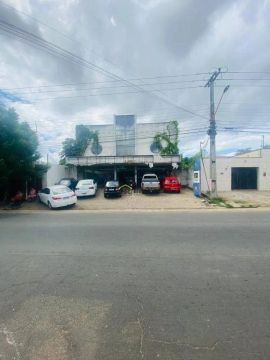 Galpão para alugar, 818 m² por R$ 25.000/mês - Aeroporto