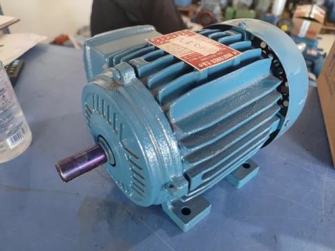 Motor elétrico Weg recondicionado 1cv 1700-rpm w21