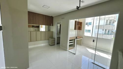 Apartamento para Locação em Guanambi, Brindes, 1 dormitório, 1 banheiro, 1 vaga