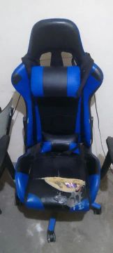 Cadeira Gamer Azul e Preta