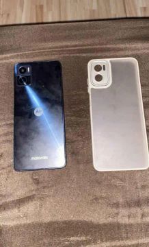 Moto e22