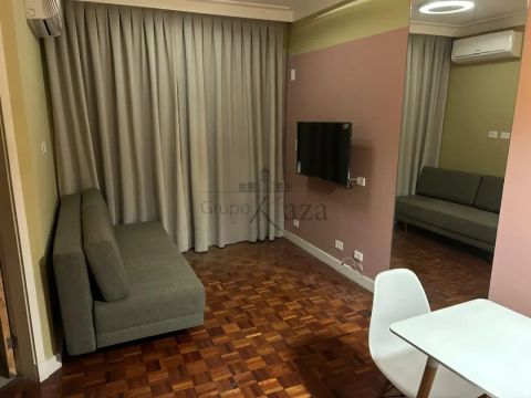 Oportunidade - Apartamento Duplex - Residencial Studio Uno - Centro - 1 Dormitório - 56m².