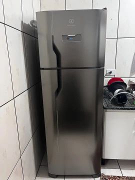 Geladeira NOVA NA GARANTIA Electrolux Duplex inox