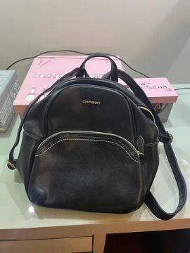 Mochila Chenson preta