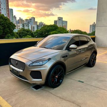 E-Pace P300 R-Dynamic 