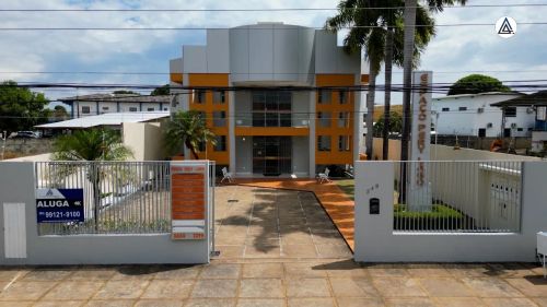 Locação. Prédio comercial com 462 m2. Av Ene Garcez próximo ao Centro Cívico.