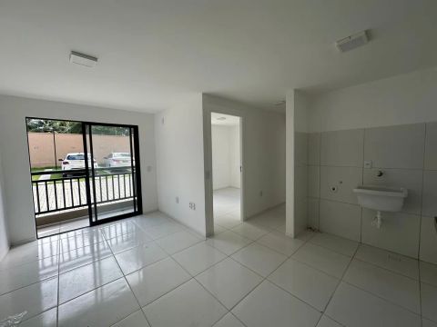 Imóvel para aluguel possui 51 metros quadrados com 2 quartos em Passaré - Fortaleza - CE