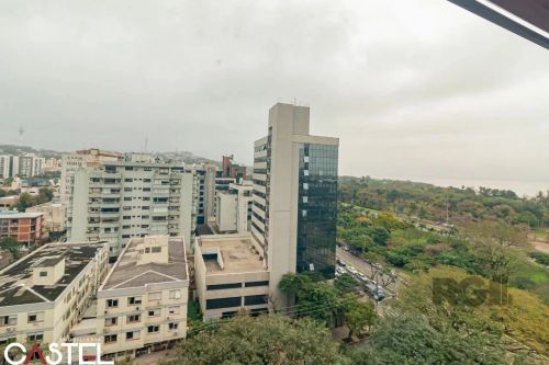 Apartamento 1D, Suíte, vaga de garagem.