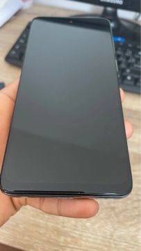 Smartphone Android tela grande G73 